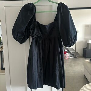 Abercrombie puff sleeve mini dress